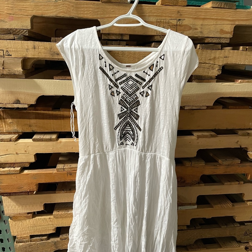 FREE PEOPLE white dress with black cut outs and embellishments